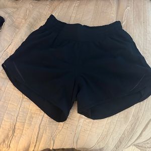 Lululemon size 2 tall shorts